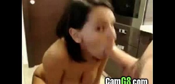  Cam cutie in her kitchen blows her big cock boyfriend - camg8